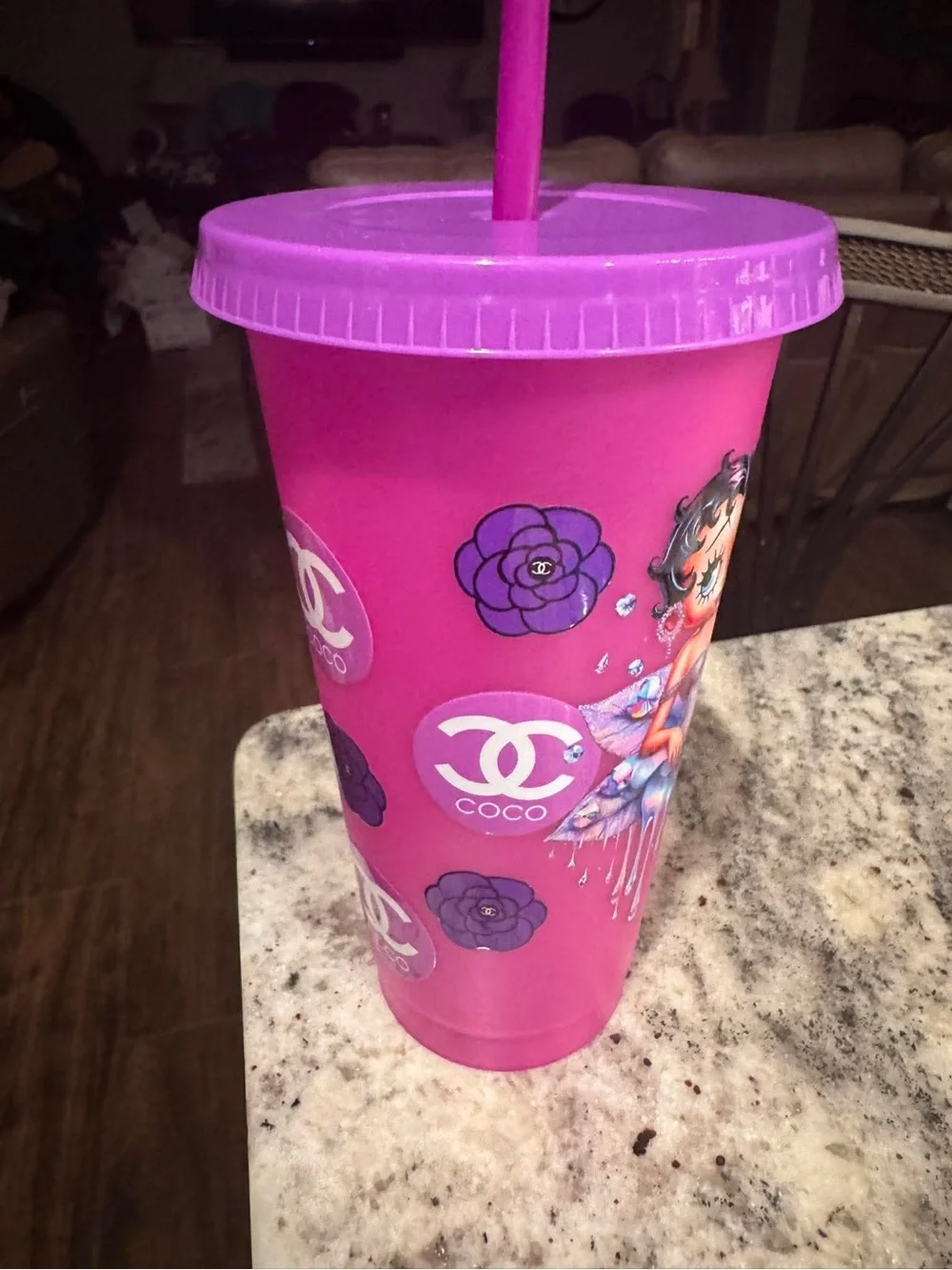 Betty Boop Pink and Purple Color-Changing Plastic Tumbler with Lid and Straw - Picture 5 of 5